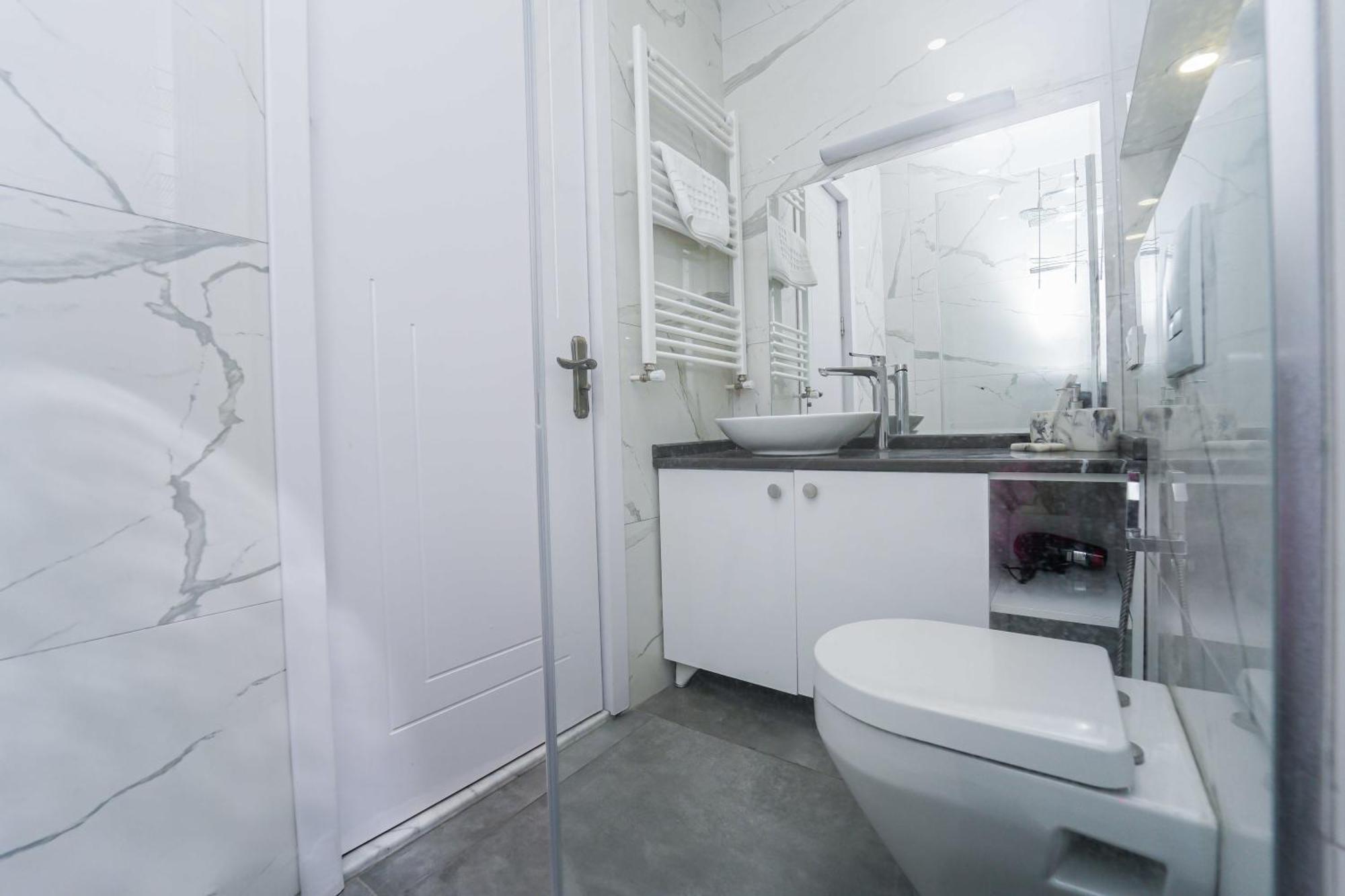 Hotel Type Rooms On Avenue Melikishvili, City Center Tbilisi Exterior photo