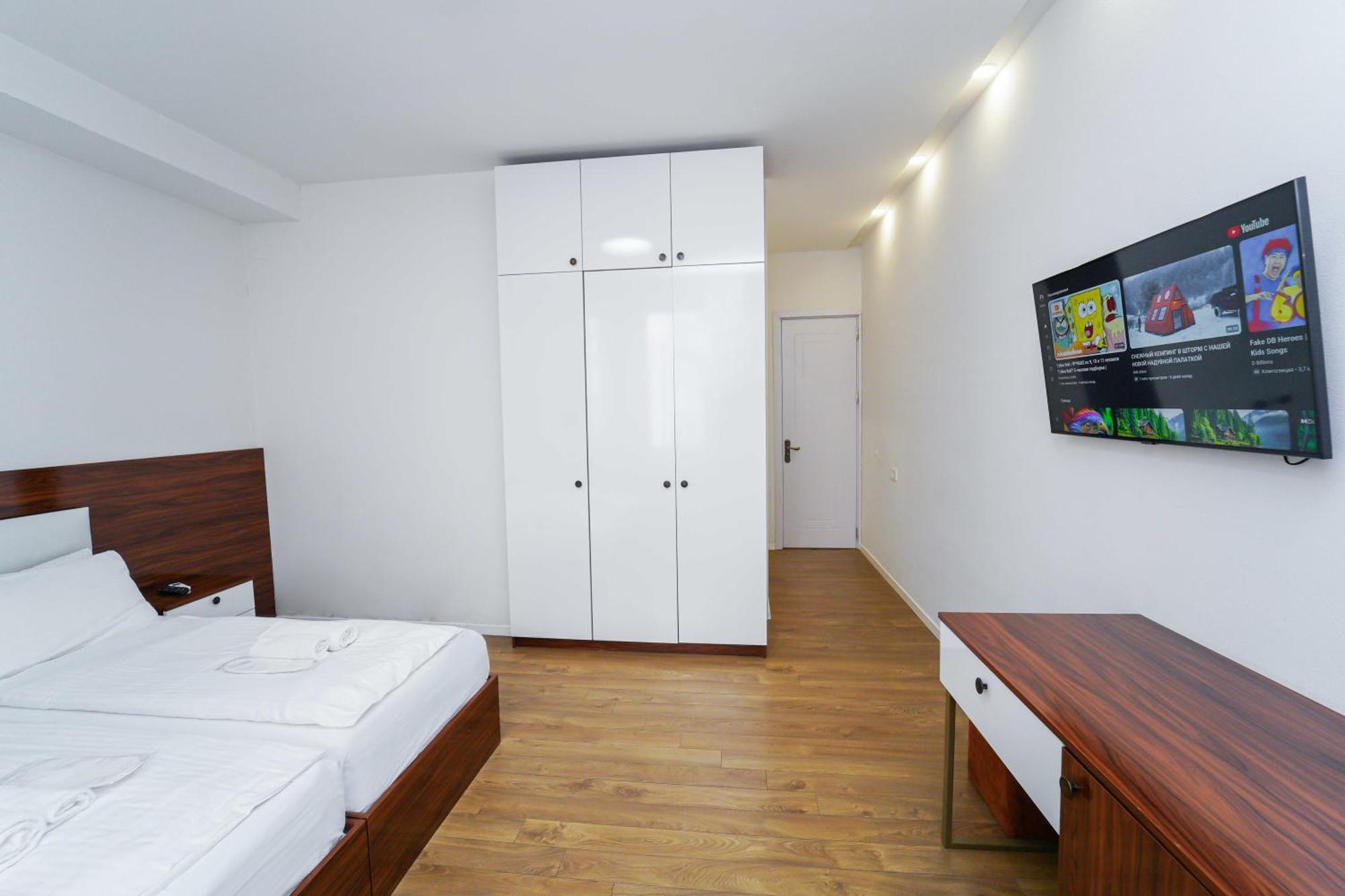 Hotel Type Rooms On Avenue Melikishvili, City Center Tbilisi Exterior photo